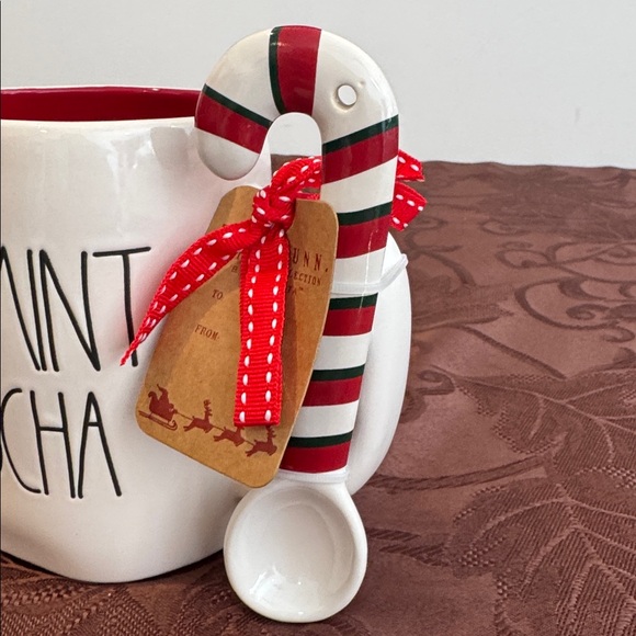 🎄Rae Dunn Holiday Mug - Picture 5 of 10